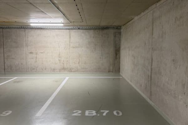 Prenájom garáže 14 m², třída Generála Píky, Brno Prenájom garáže 14 m², třída Generála Píky, Brno