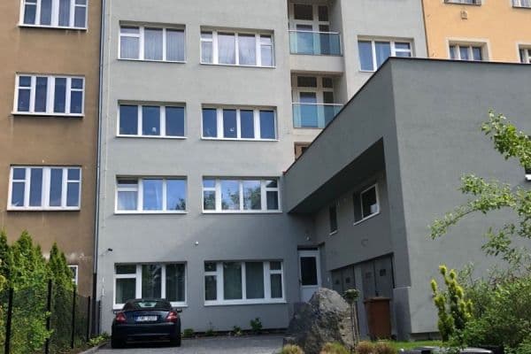 Prenájom bytu 2-izbový 60 m², Bělohorská, Praha Prenájom bytu 2-izbový 60 m², Bělohorská, Praha