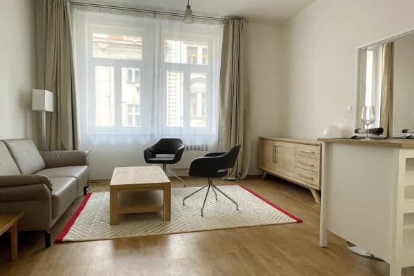 Prenájom bytu 43 m², Sarajevská, Praha Prenájom bytu 43 m², Sarajevská, Praha