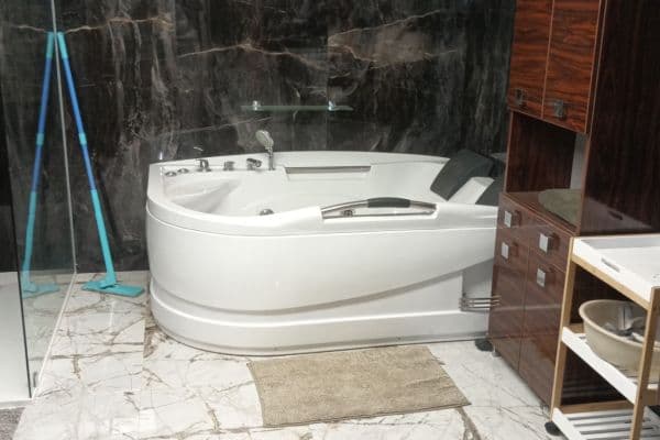 Prenájom bytu 2-izbový 58 m², Jamská, Praha Prenájom bytu 2-izbový 58 m², Jamská, Praha