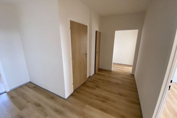 Prenájom bytu 2-izbový 56 m², Sluneční, Česká Lípa, Liberecký kraj Prenájom bytu 2-izbový 56 m², Sluneční, Česká Lípa, Liberecký kraj