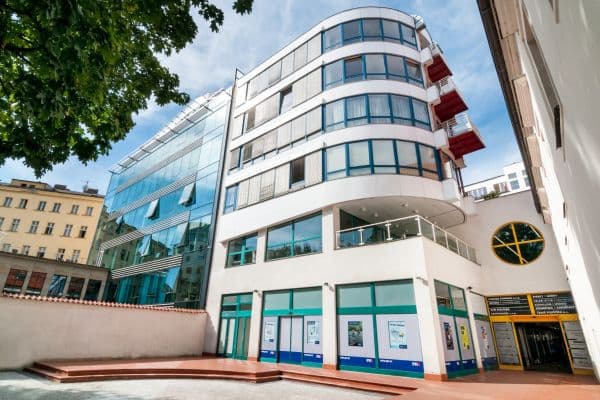 Prenájom nebytového priestoru 14 m², Jungmannova, Praha Prenájom nebytového priestoru 14 m², Jungmannova, Praha