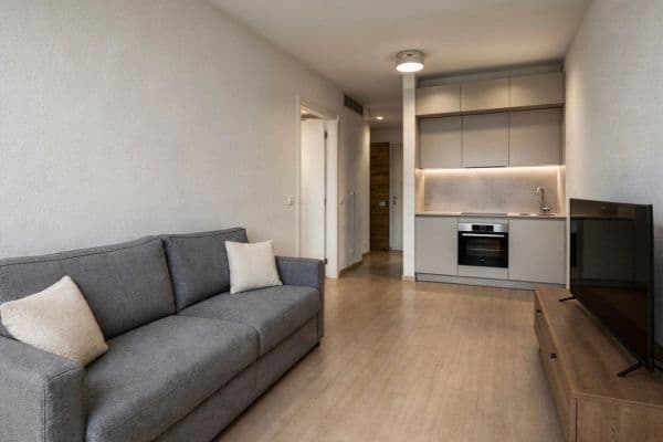 Prenájom bytu 2-izbový 40 m², Sokolovská, Prague Prenájom bytu 2-izbový 40 m², Sokolovská, Prague