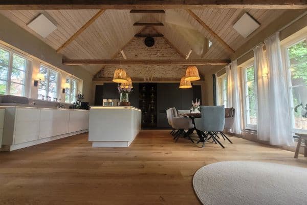 Predaj domu 186 m², pozemek 1.174 m², Schwanewede, Dolné Sasko Predaj domu 186 m², pozemek 1.174 m², Schwanewede, Dolné Sasko