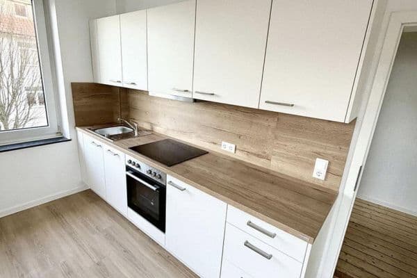 Prenájom bytu 2-izbový 70 m², Johanneswerkstr. 35, Bielefeld Prenájom bytu 2-izbový 70 m², Johanneswerkstr. 35, Bielefeld