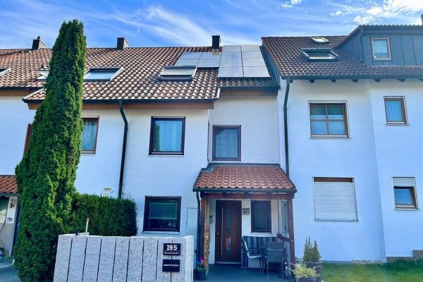 Predaj domu 145 m², pozemek 191 m², Kettemerstraße 19/5, Filderstadt Predaj domu 145 m², pozemek 191 m², Kettemerstraße 19/5, Filderstadt