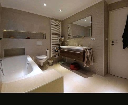 Predaj bytu 4-izbový 98 m², Friedelsheim Predaj bytu 4-izbový 98 m², Friedelsheim