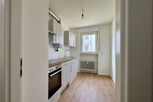 Prenájom bytu 2-izbový 58 m², Hauberrisserstraße 25, Wiesbaden Prenájom bytu 2-izbový 58 m², Hauberrisserstraße 25, Wiesbaden