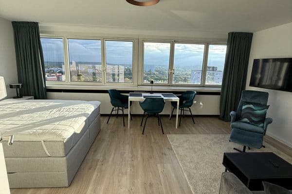 Prenájom bytu 1-izbový 39 m², Plieninger Straße 100, Stuttgart Möhringen Prenájom bytu 1-izbový 39 m², Plieninger Straße 100, Stuttgart Möhringen