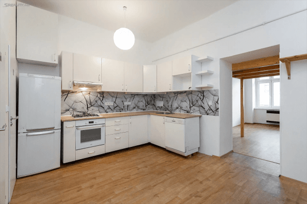 Prenájom bytu 2-izbový 54 m², Kovářská, Praha Prenájom bytu 2-izbový 54 m², Kovářská, Praha
