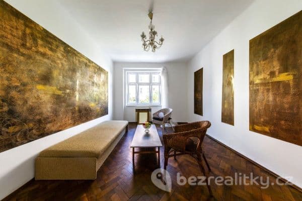 Predaj bytu 2-izbový 49 m², Biskupcova, Praha Predaj bytu 2-izbový 49 m², Biskupcova, Praha