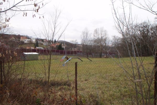Prenájom pozemku 300 m², Čelákovická, Praha Prenájom pozemku 300 m², Čelákovická, Praha