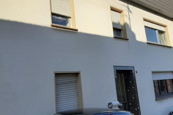 Predaj domu 360 m², pozemek 550 m², Püttlingen Predaj domu 360 m², pozemek 550 m², Püttlingen