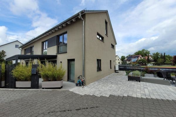 Predaj domu 213 m², pozemek 383 m², Allersberg Predaj domu 213 m², pozemek 383 m², Allersberg