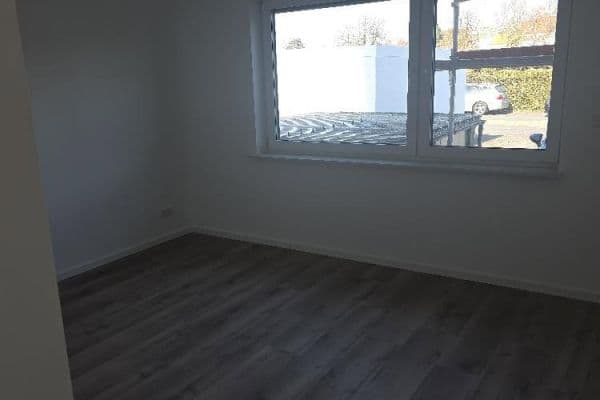 Prenájom bytu 5-izbový 133 m², Sulzbacher Str. 7a, Eschborn Prenájom bytu 5-izbový 133 m², Sulzbacher Str. 7a, Eschborn