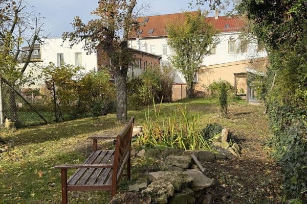 Prenájom bytu 4-izbový 90 m², Heidenberg 89, Apolda, Durínsko Prenájom bytu 4-izbový 90 m², Heidenberg 89, Apolda, Durínsko