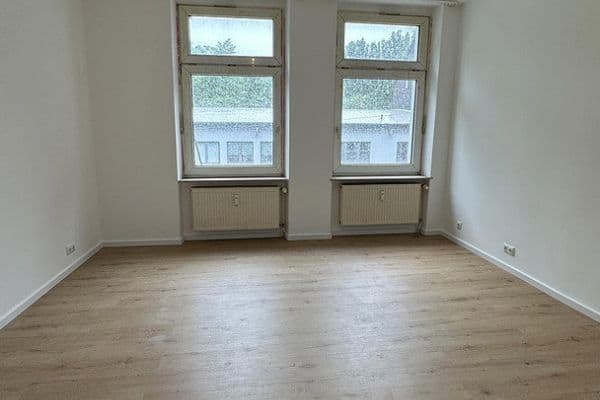 Prenájom bytu 4-izbový 95 m², Wuppertal Prenájom bytu 4-izbový 95 m², Wuppertal