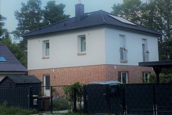 Predaj domu 130 m², pozemek 570 m², Thälmannstr. 38, Wandlitz Predaj domu 130 m², pozemek 570 m², Thälmannstr. 38, Wandlitz