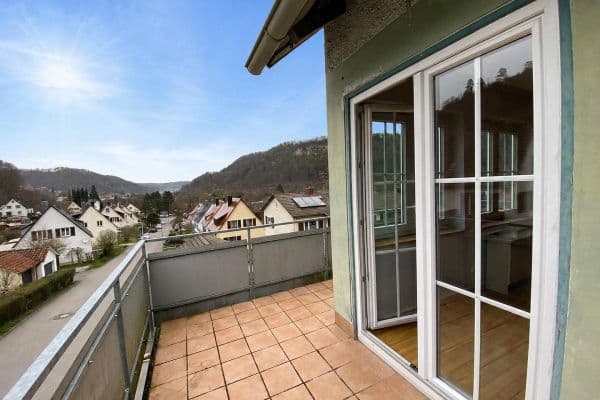Prenájom bytu 4-izbový 78 m², Webertalstr. 21, Oberndorf Prenájom bytu 4-izbový 78 m², Webertalstr. 21, Oberndorf