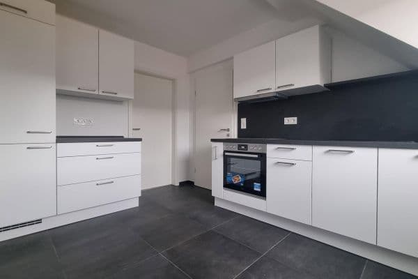 Predaj bytu 2-izbový 42 m², Zorndorfstraße 17, Köln, Severné Porýnie - Westfálsko Predaj bytu 2-izbový 42 m², Zorndorfstraße 17, Köln, Severné Porýnie - Westfálsko