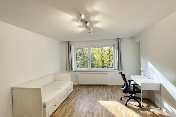 Prenájom bytu 1-izbový 80 m², Hagedornstraße, München, Bavorsko Prenájom bytu 1-izbový 80 m², Hagedornstraße, München, Bavorsko