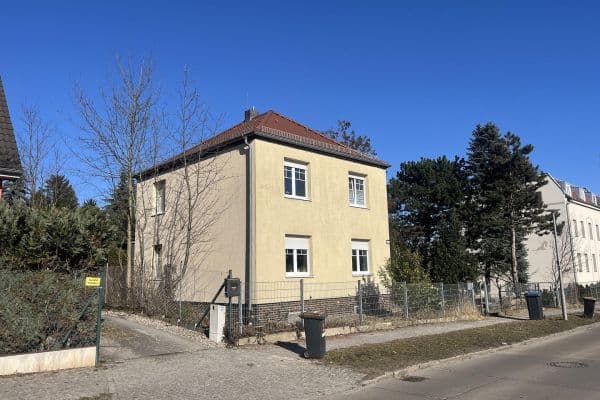 Predaj domu 129 m², pozemek 790 m², Berlin, Berlín Predaj domu 129 m², pozemek 790 m², Berlin, Berlín