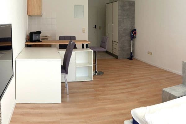 Prenájom bytu 1-izbový 38 m², Im Eichwald 18, Heidelberg Prenájom bytu 1-izbový 38 m², Im Eichwald 18, Heidelberg