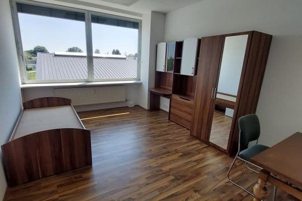 Prenájom bytu 23 m², Parkstrasse 14, Langweid-Foret Prenájom bytu 23 m², Parkstrasse 14, Langweid-Foret