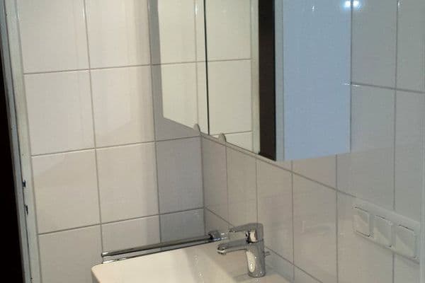Prenájom bytu 1-izbový 26 m², Güntherstr. 28-30, Frankfurt Prenájom bytu 1-izbový 26 m², Güntherstr. 28-30, Frankfurt