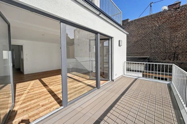 Prenájom bytu 3-izbový 68 m², Köln Prenájom bytu 3-izbový 68 m², Köln