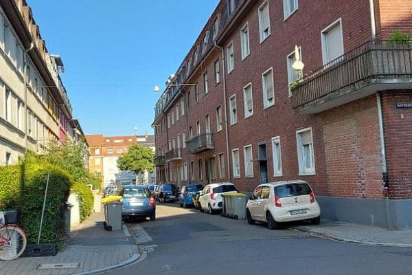 Prenájom bytu 2-izbový 67 m², Holunderstr. 13, Mannheim Prenájom bytu 2-izbový 67 m², Holunderstr. 13, Mannheim