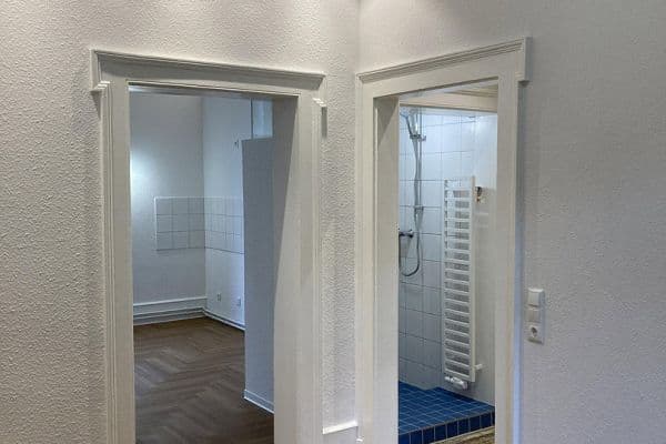 Prenájom bytu 1-izbový 31 m², Karlstr. 64, Karlsruhe, Bádensko-Wurttembersko Prenájom bytu 1-izbový 31 m², Karlstr. 64, Karlsruhe, Bádensko-Wurttembersko