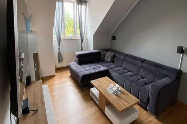 Prenájom bytu 2-izbový 64 m², Bremen, Brémy Prenájom bytu 2-izbový 64 m², Bremen, Brémy