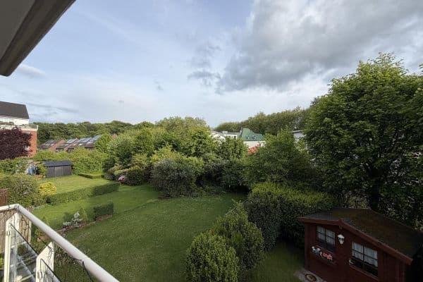 Prenájom bytu 3-izbový 93 m², Essen Prenájom bytu 3-izbový 93 m², Essen