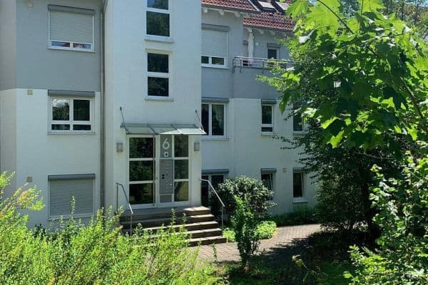 Prenájom bytu 4-izbový 94 m², Wernau Prenájom bytu 4-izbový 94 m², Wernau