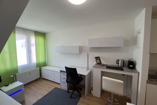 Prenájom bytu 1-izbový 18 m², Turmstr. 16, Aachen Prenájom bytu 1-izbový 18 m², Turmstr. 16, Aachen