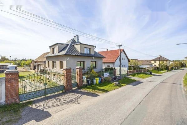 Predaj domu 150 m², pozemek 969 m², Černilovská, Hradec Králové Predaj domu 150 m², pozemek 969 m², Černilovská, Hradec Králové