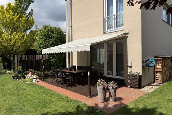 Predaj domu 150 m², pozemek 461 m², Cechovní, Jenštejn Predaj domu 150 m², pozemek 461 m², Cechovní, Jenštejn