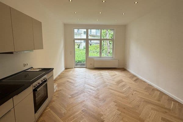 Prenájom bytu 1-izbový 35 m², Maria-Louisen-Straße 7, Hamburg, Hamburg Prenájom bytu 1-izbový 35 m², Maria-Louisen-Straße 7, Hamburg, Hamburg