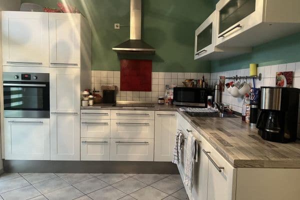 Prenájom bytu 3-izbový 85 m², Gutenbergstraße 16, Zwickau Prenájom bytu 3-izbový 85 m², Gutenbergstraße 16, Zwickau