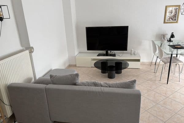 Prenájom bytu 2-izbový 49 m², Voltastraße 57, Frankfurt am Main, Hesensko Prenájom bytu 2-izbový 49 m², Voltastraße 57, Frankfurt am Main, Hesensko