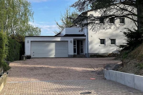 Predaj domu 248 m², pozemek 998 m², Krautgartenweg 3, Neckargemünd-Waldhilsbach Predaj domu 248 m², pozemek 998 m², Krautgartenweg 3, Neckargemünd-Waldhilsbach