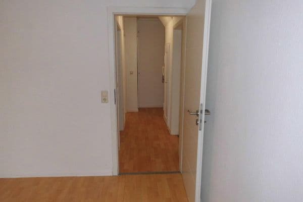 Prenájom bytu 2-izbový 45 m², Stuttgart Prenájom bytu 2-izbový 45 m², Stuttgart