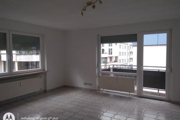 Prenájom bytu 2-izbový 63 m², Saarbrücken Prenájom bytu 2-izbový 63 m², Saarbrücken