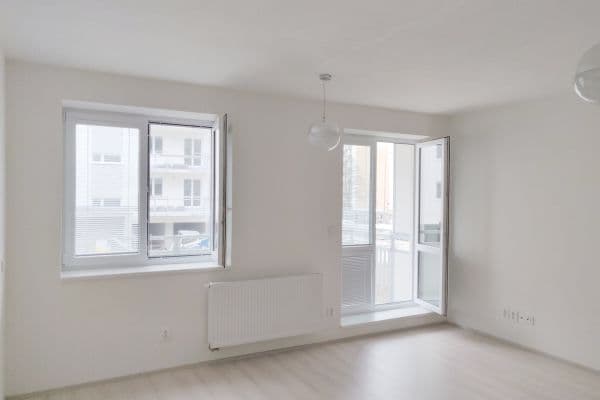 Prenájom bytu 1-izbový 32 m², Zahrádky, Uherské Hradiště Prenájom bytu 1-izbový 32 m², Zahrádky, Uherské Hradiště