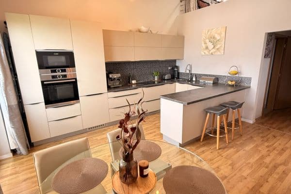 Predaj bytu 4-izbový 92 m², Bolzanova, Chýně Predaj bytu 4-izbový 92 m², Bolzanova, Chýně