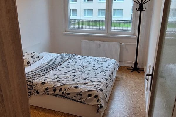 Prenájom bytu 2-izbový 38 m², Bochovská, Praha Prenájom bytu 2-izbový 38 m², Bochovská, Praha
