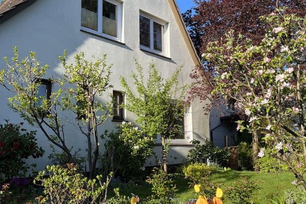 Predaj domu 107 m², pozemek 535 m², Schenefeld Predaj domu 107 m², pozemek 535 m², Schenefeld