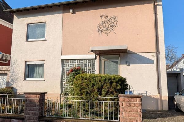 Predaj domu 160 m², pozemek 656 m², Hassloch Predaj domu 160 m², pozemek 656 m², Hassloch
