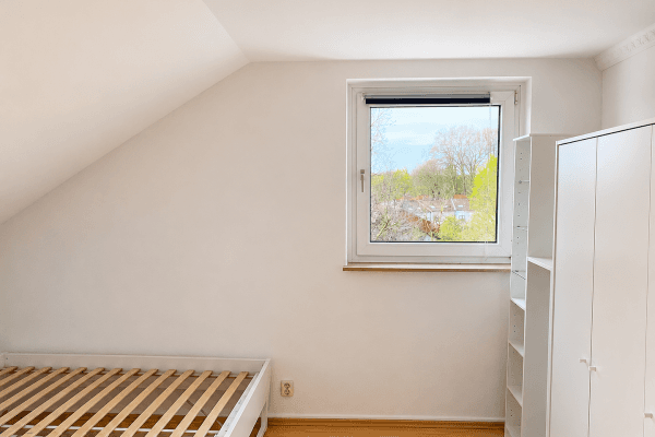 Prenájom bytu 1-izbový 29 m², Fleckenbühlstr. 20, Frankfurt am Main - Bonames, Hesensko Prenájom bytu 1-izbový 29 m², Fleckenbühlstr. 20, Frankfurt am Main - Bonames, Hesensko